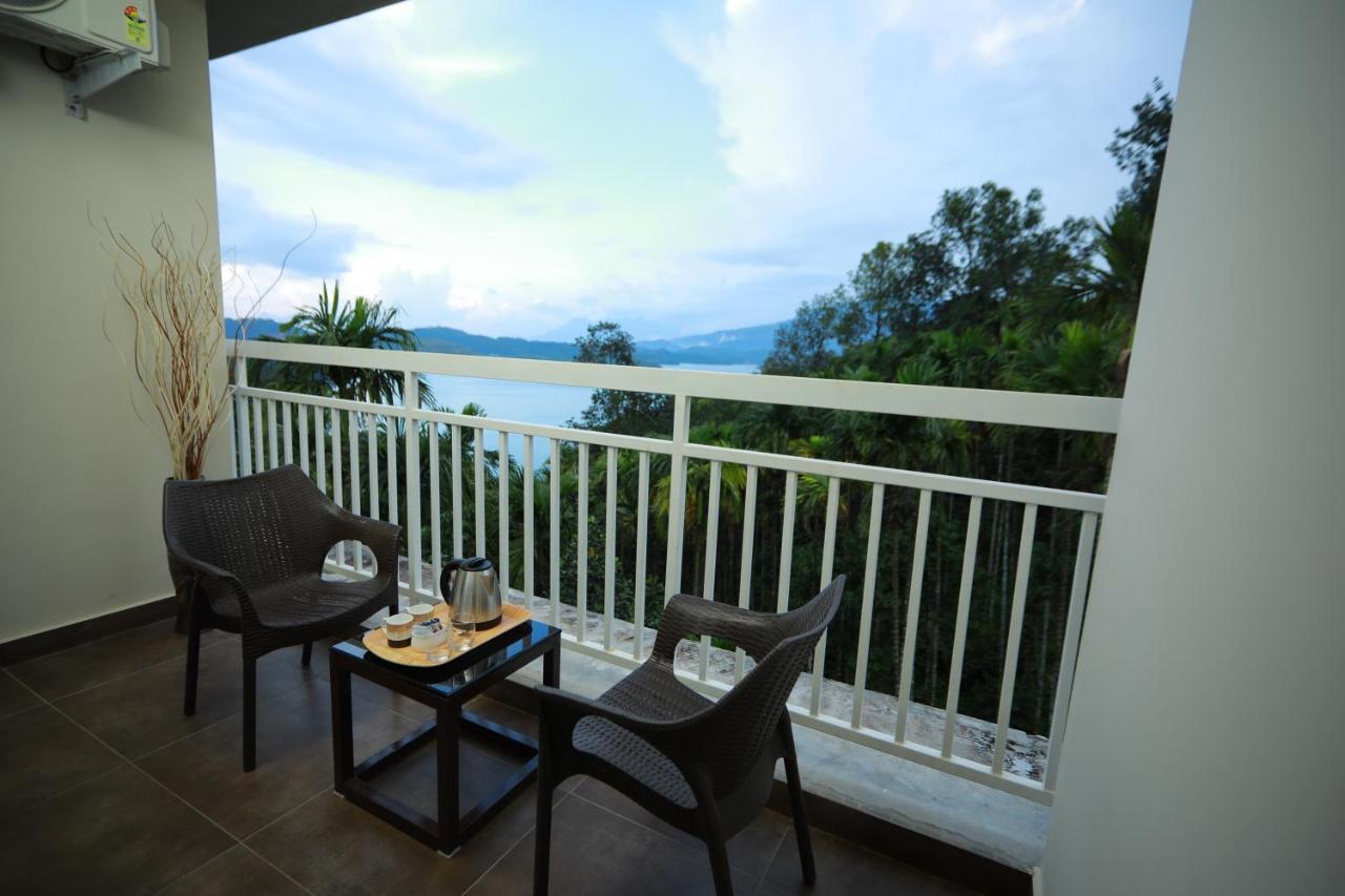 Bonita Banasura Hotel Vythiri Exterior foto
